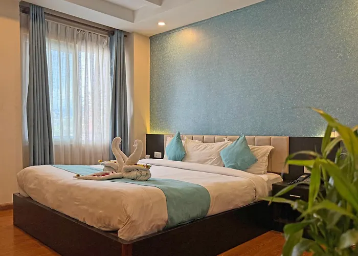 Ab Hotel *